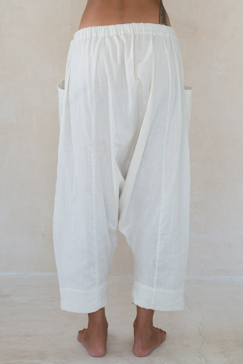 White Mandarin Pants